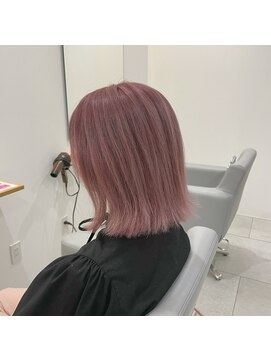 プリュム(Plume) ピンク系カラー