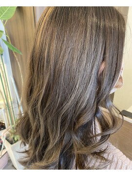 ハートライン(hair bridal Heart Line) グレージュ系カラー