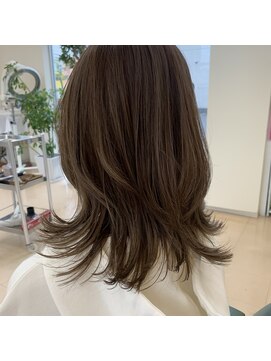 シュウ 高浜店(Shu) ミディアムウルフレイヤー