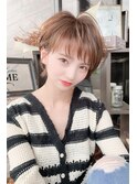 明るめカラーのボブ