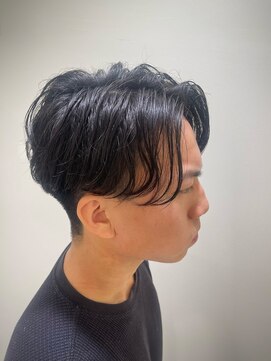 プレミアムバーバー 原宿店(PREMIUM BARBER produce by HIRO GINZA) カット×カルマパーマ