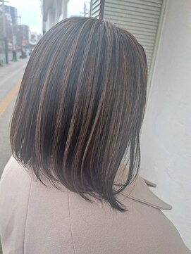 ジプソ(Gypso Hair salon) ハイライト×前下がりレイヤーボブ