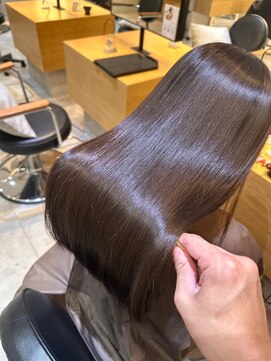 ジーナ 本八幡(Zina) 大人かわいい20代30代40代小顔ショコラベージュ　Zina本八幡