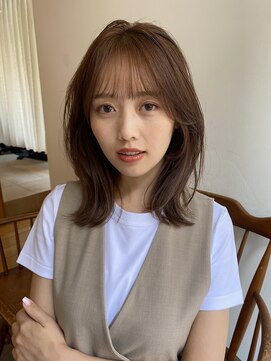 ガーランド (Garland) 大人かわいい小顔くびレイヤー/顔まわりレイヤー/ピンクベージュ