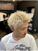 スパイキーショート/ホワイトブロンド