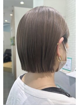 モアナ バイ ヘッドライト大宮店(Moana by HEADLIGHT) Moana【大宮】#切りっぱなしボブ#ベージュ#タッセルボブ
