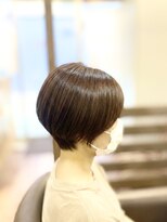 ヘアー グリーン(hair green)&nbsp;艶感たっぷり！大人の丸み美シルエットショート