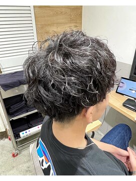 ラピスタ 池袋(Lapista) 韓国ヘアレイヤーカットダブルハイライトカラー【Lapista池袋】