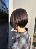 イヤリングカラー×ショートボブ
