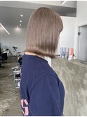 10代20代ハイトーンミルクティベージュヘーゼルベージュ艶髪