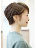 大人女性のすっきり耳かけひし形ショート