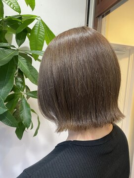 アン(Hair make un) くすみベージュ