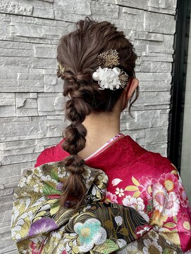 アールトゥーヘアー(art To Hair) 編みおろし/結婚式お呼ばれ/和装セット/金箔/ドライフラワー