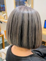 アクア(AQUA)&nbsp;【AQUA　大和駅徒歩2分】アンブレラカラー(逆インナーカラー)