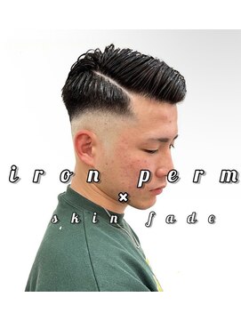 銀座マツナガ 浅草店 アイロンパーマ/メンズショートパーマ/アップバング/20代