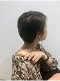 ショートカット　カーキアッシュ　似合わせカット｜葛西カラー