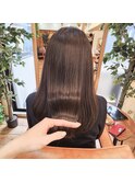 縮毛矯正と髪質改善トリートメントでツヤ髪キープ☆