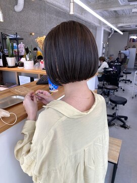 メルシー 福岡天神店(Merci) ダークブラウン☆コンパクトボブ