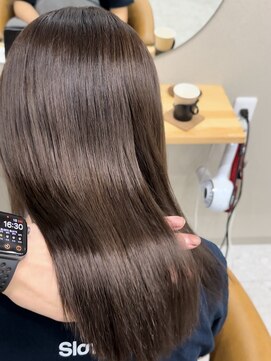 シカ 神戸三宮元町店(Cica) 神戸 三ノ宮 元町 髪質改善 透明感カラー