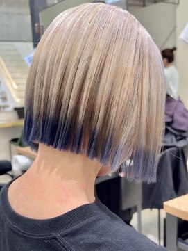 ビュー トウキョウ(VIEW TOKYO) 10代20代30代40代小顔顔まわり似合わせグラデーションボブ