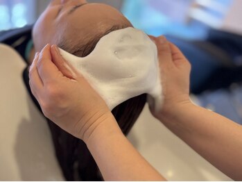 アンベリィ(In bellir)の写真/選べるヘッドスパの中でも、油分や汚れを除去する酵素クレンジングスパがおすすめ◎地肌から美しく＊