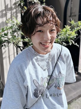 エヴリンアンドペイジ(Evelyn&paige) ショートパーマ【神戸元町】