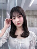 フィヴェント(Fivent)&nbsp;黒髪韓国小顔レイヤーイメチェン暗めオリーブグレークラゲヘアー