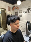 【BarBerBROS】ニュアンスパーマ　アップバングツーブロフェード