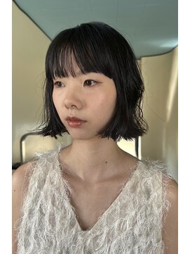 ロールアップスリーブス(ROLL UP SLEEVES) ボブパーマ