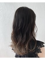 ルリエ(Relier)&nbsp;落ち着きのあるグラデーションカラー