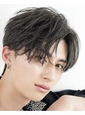 ニュアンス毛流れフェザーショートセンターパートウルフ