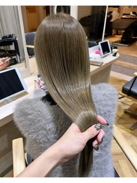 ReFa認定プレミアムサロン全席個室美容室 Zina吉塚【4月11日NEWOPEN(予定)】 ブリーチなしシアグレージュ×髪質改善 博多 吉塚 美容室【福田