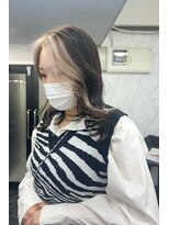 ランズ アネックス 梅田(LANDS ANNEX) ホワイトベージュ フェイスフレーミング【大阪 梅田】