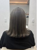 アンブレラカラー×外はねボブ