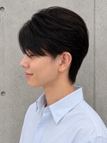 トゥルートラスト オムオム 甲府和戸(True Trust HOMME HOMME) メンズ 韓国風センターパート カルマヘア 黒髪