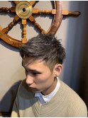 フェザーマッシュ  ソフトツーブロック ワイルドアップバング