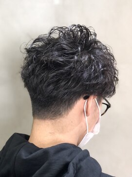 リンダテーラ(Linda tela) 【札幌　メンズカット/メンズパーマ】