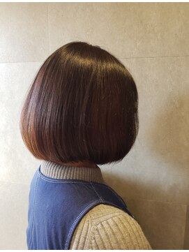 シャックシェブーアンジェリック(chaque cheveux Angelique) 内巻きボブ