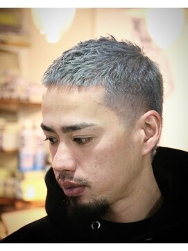 ヘアースタジオ カラフル(hair studio COLaFUL) ボウズフェード