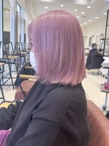 クアトログランシュ ひたちなか店(QUATRO×GranCieux)&nbsp;ホワイトピンク【ひたちなか/ブリーチ/カラー】