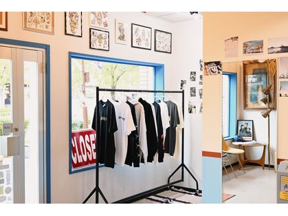 フォーコーナーズカットショップフェイビーズ 名古屋西(FourCornersCutShop favey's)の写真