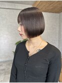 ライン感を出したシンプルボブカット！