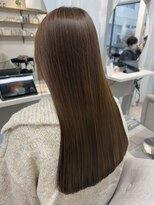 アラナ 薬院(alana) ベージュ×ストレートヘア