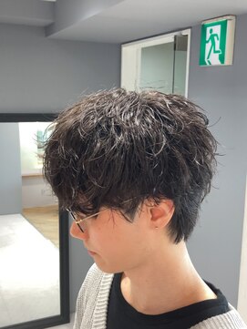 アレス バイ シカ 神戸三宮元町店(ALLES by Cica) 緩めのシャドウパーマ