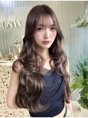 e47韓国ヘアーブリーチなしグレージュレイヤーフォワード巻き