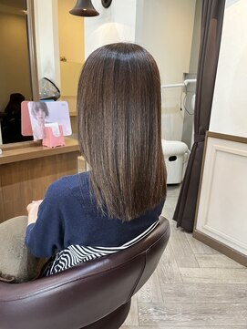 アトリエ リッツ(ATELIER RITZ) ☆艶髪ストレート☆