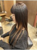 ストレートロングヘアのインナーカラー♪