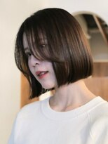 ロティー(loty)&nbsp;ショート ボブ 顔周り 前髪 暗めカラー 透明感カラー 20代30代