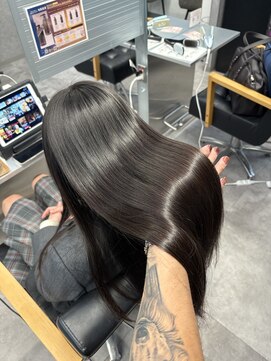 キング 梅田店(K!ng) 縮毛矯正髪質改善ハイライトレイヤーカット梅田美容室エクステ