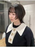 ショートウルフ/顔周りレイヤー/グレージュ/くびれショート
